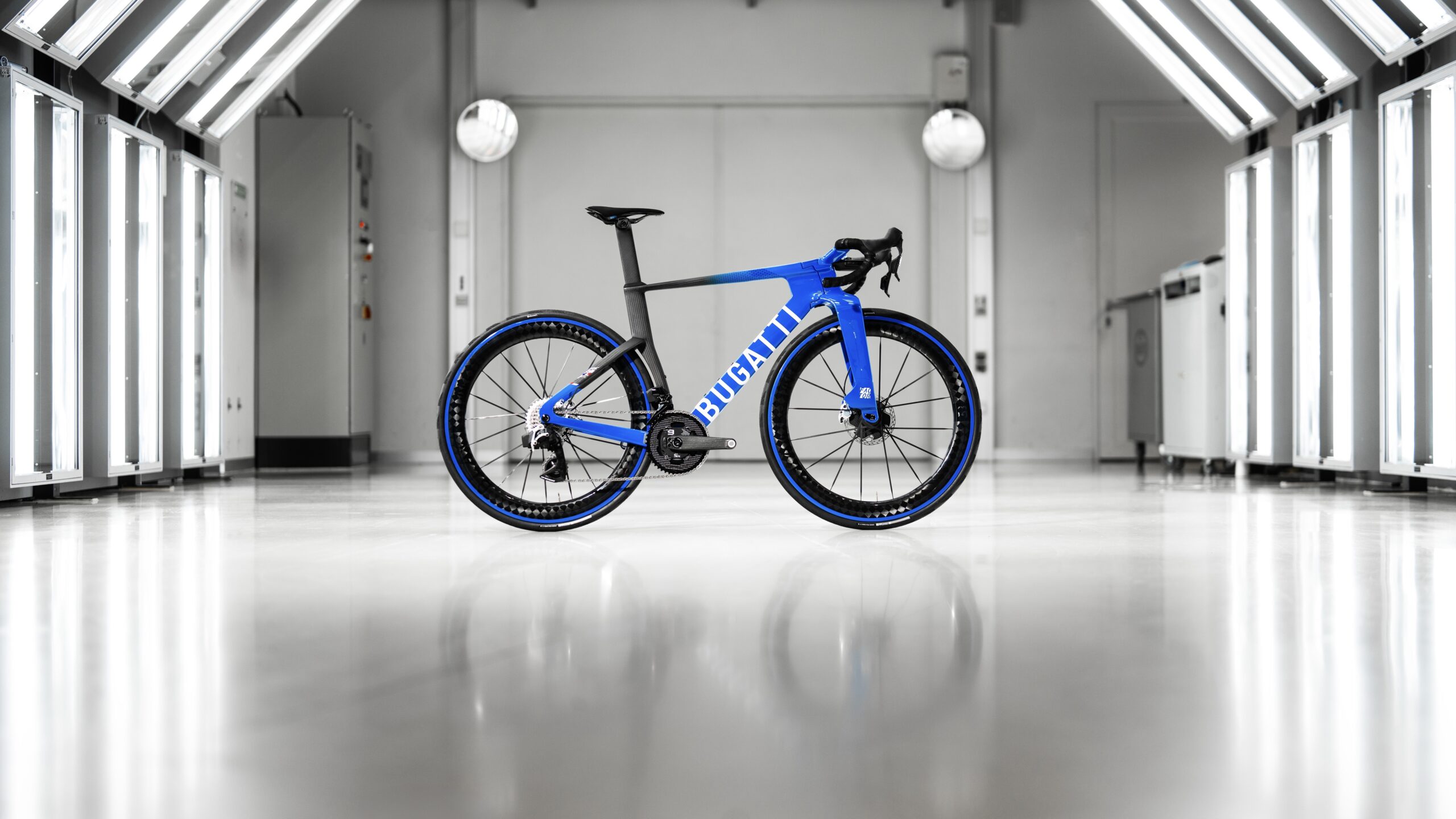 DAF495AB-4028-4ED8-97E2-D50BE791F368_1_201_a