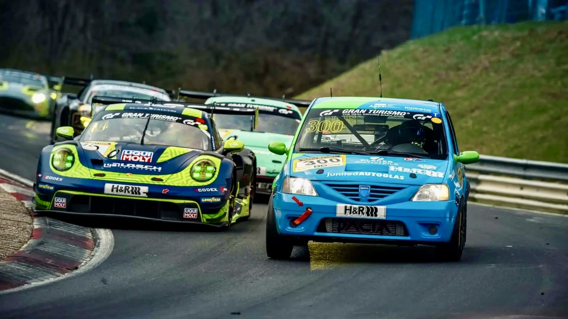 dacia-logan-ollis-garage-racing